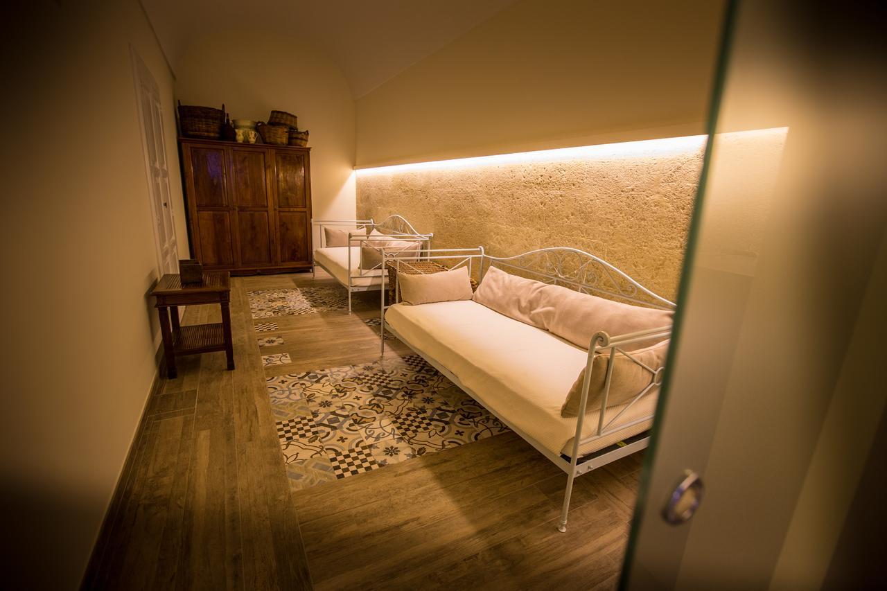 Giardini 82 B&B Gravina in Puglia Exterior photo